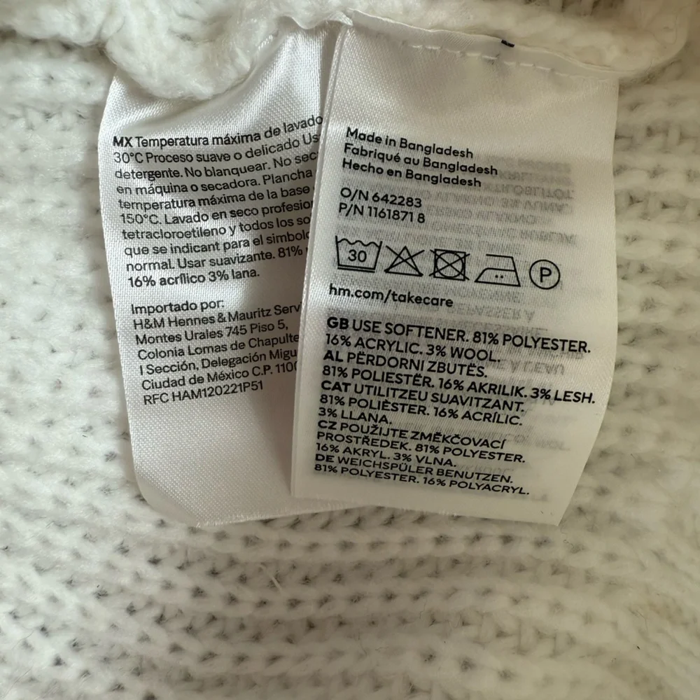 H&M Cream Cable Knit Turtleneck Sweater NWT - Picture 5 of 7